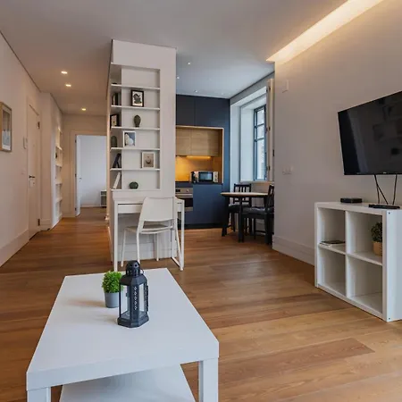 Modern And Bright By Lovelystay