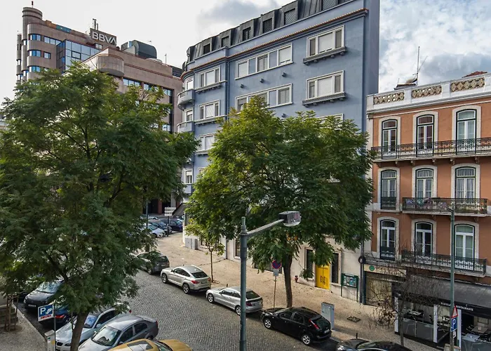 Modern And Bright By Lovelystay Lisboa