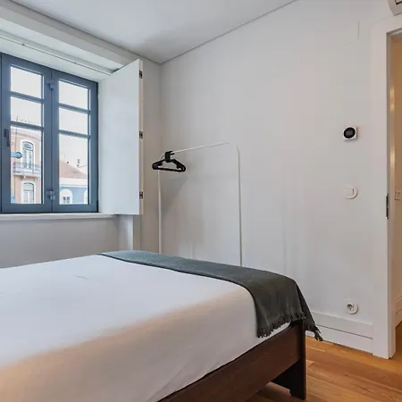 Apartmán Modern And Bright By Lovelystay *