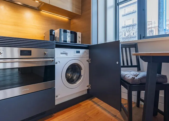 Διαμέρισμα Modern And Bright By Lovelystay *